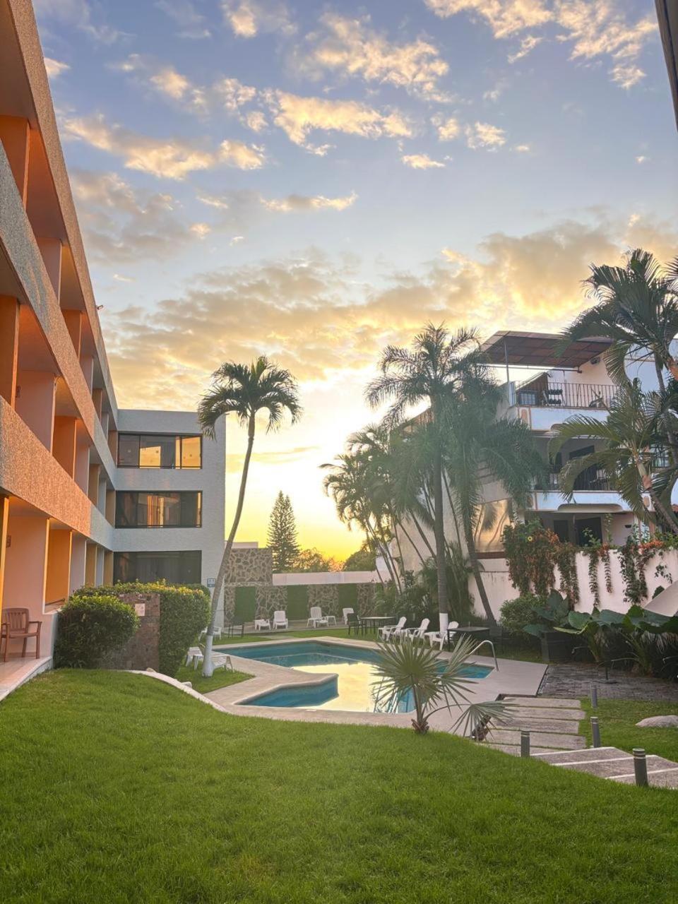 Casa Francisco Hotel Cuernavaca Bagian luar foto